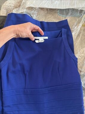 Diane Von Furstenberg Electric Blue Sleeveless Sheath Dress